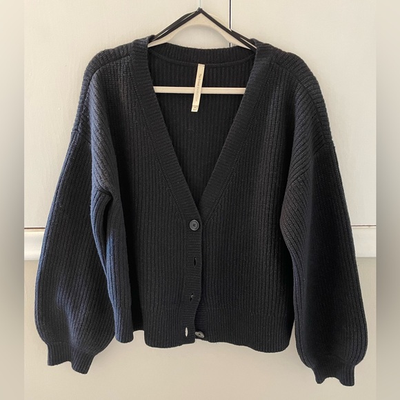 Aritzia Babaton Wool Cardigan, M - Picture 1 of 4